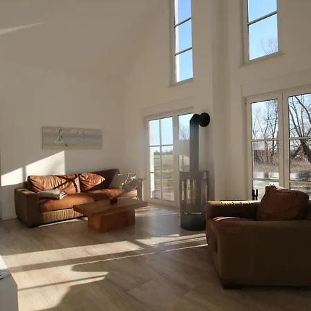 펜션 Clara 레리크